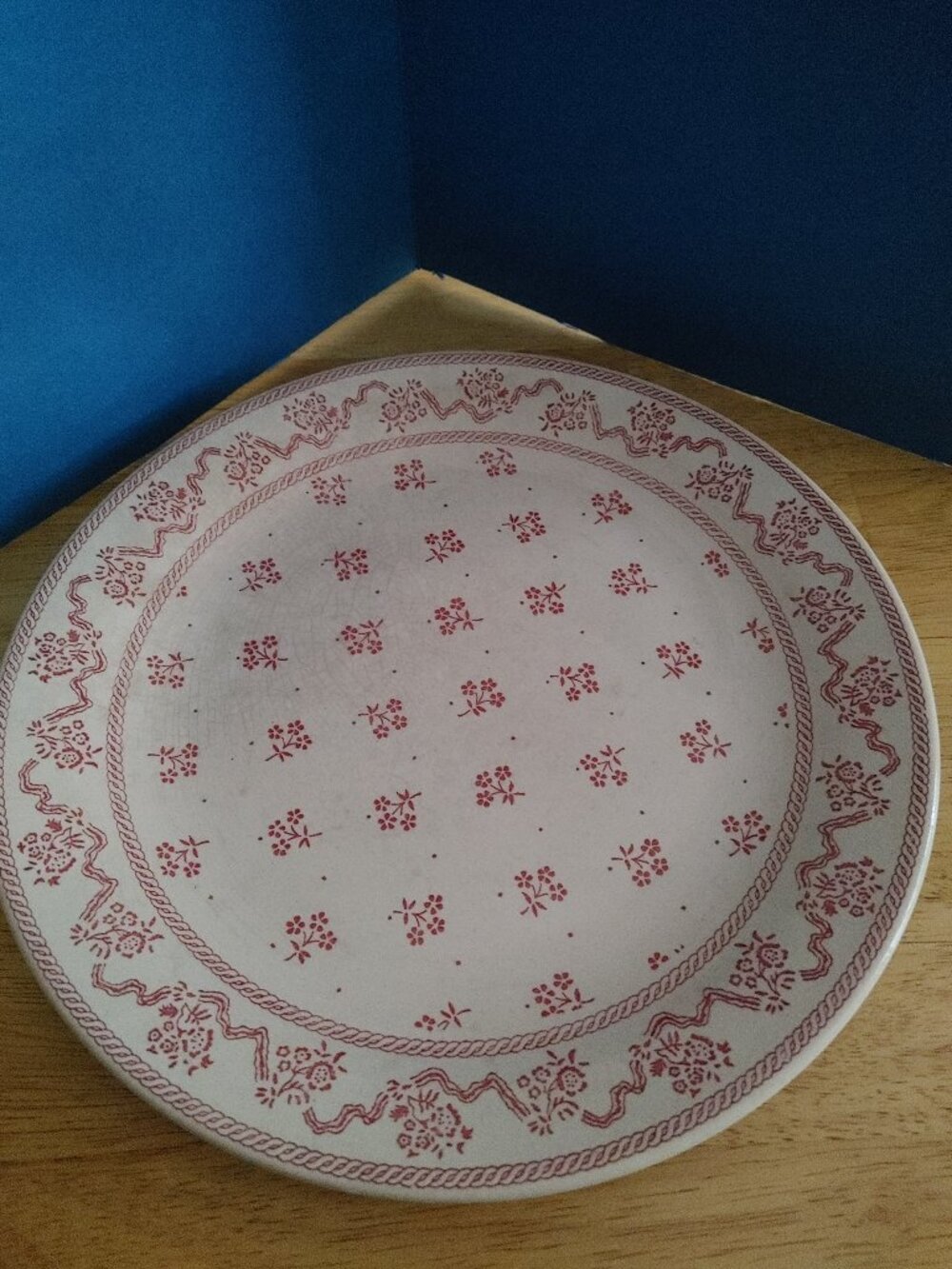 Laura Ashley Petite Fleur Johnson Brothers Discontinued Dinner Plate
